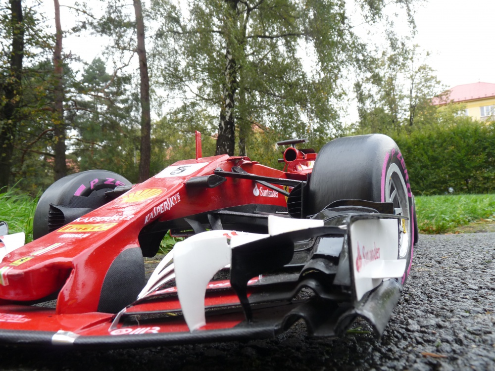 FERRARI SF 70 H (tipo 668) 017 (Plná velikost v novém okně) FERRARI SF 70 H (tipo 668) 017
