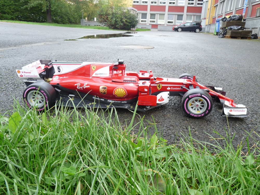 FERRARI SF 70 H (tipo 668) 017 (Plná velikost v novém okně) FERRARI SF 70 H (tipo 668) 017
