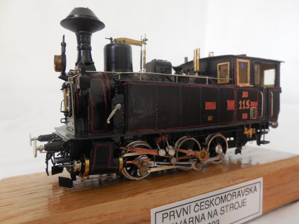 312005