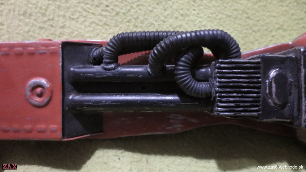 315958