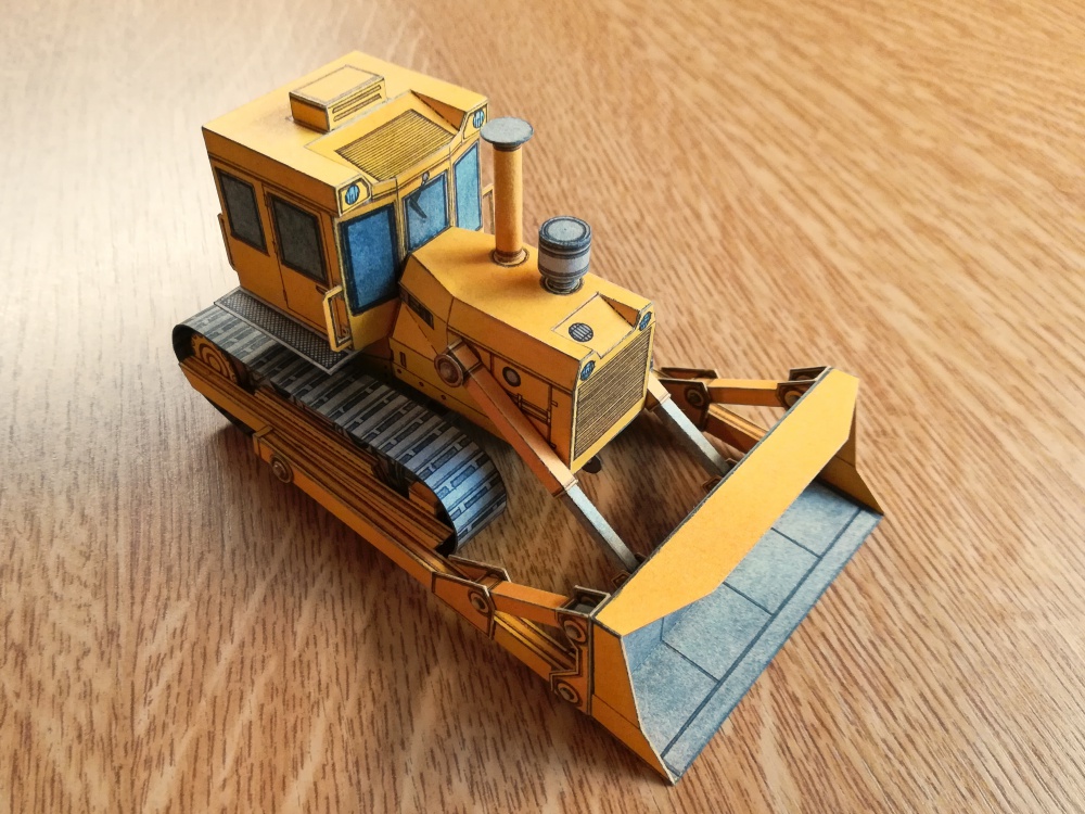 318652