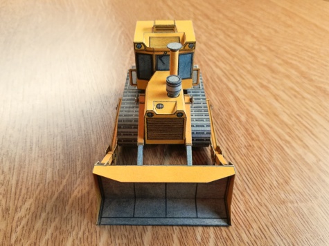 Pásový dozer T-100M Pásový dozer T-100M