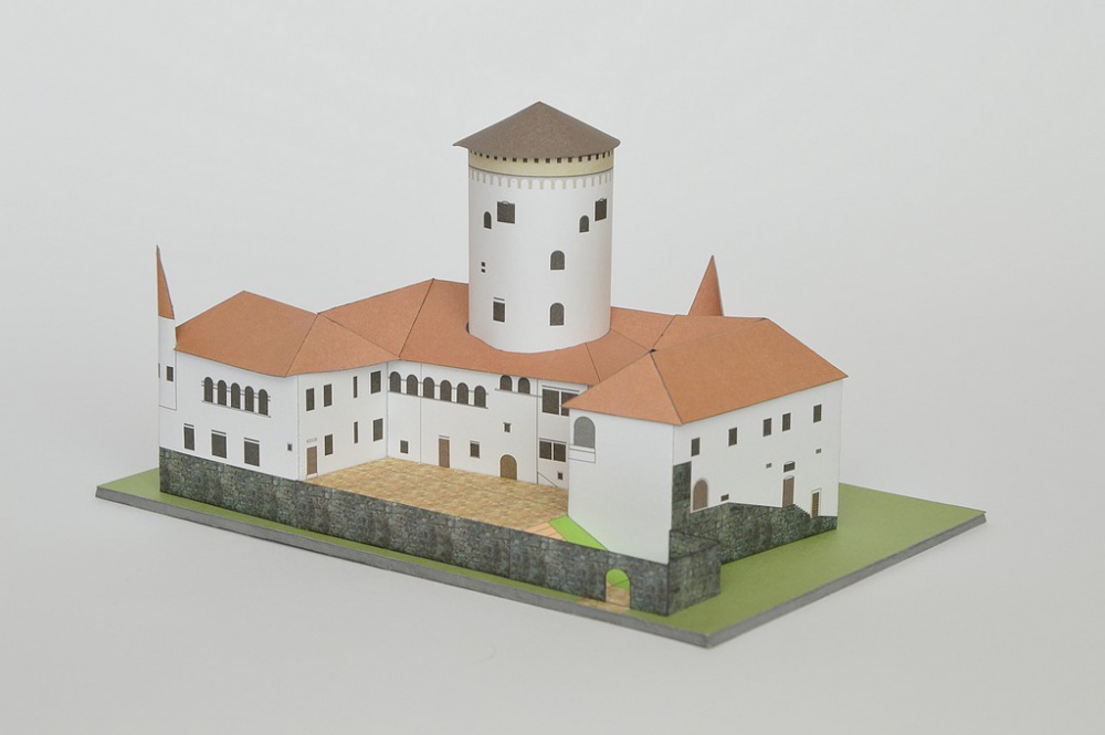 Budatínsky hrad (Plná velikost v novém okně) Budatínsky hrad