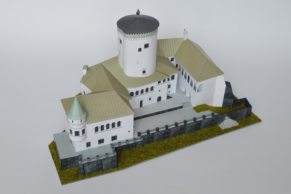 Budatínsky hrad (Plná velikost v novém okně) Budatínsky hrad