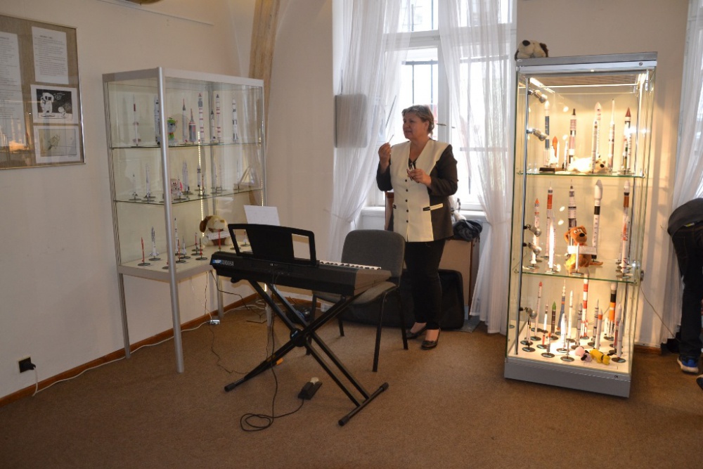 Lajka a zvířecí kosmonauti - muzeum Louny (Plná velikost v novém okně) Lajka a zvířecí kosmonauti - muzeum Louny