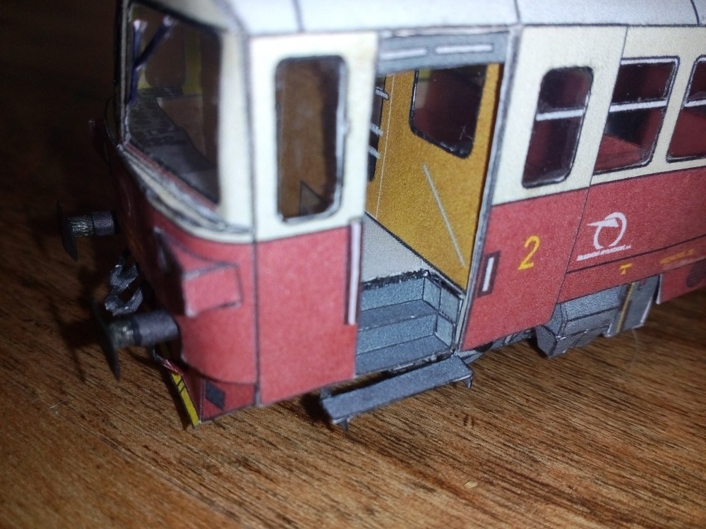 316019