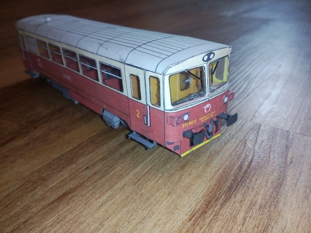 316027