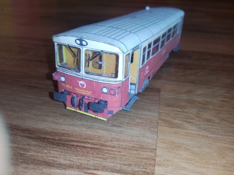 Motorov� v�z 810 492-9 ZSSK