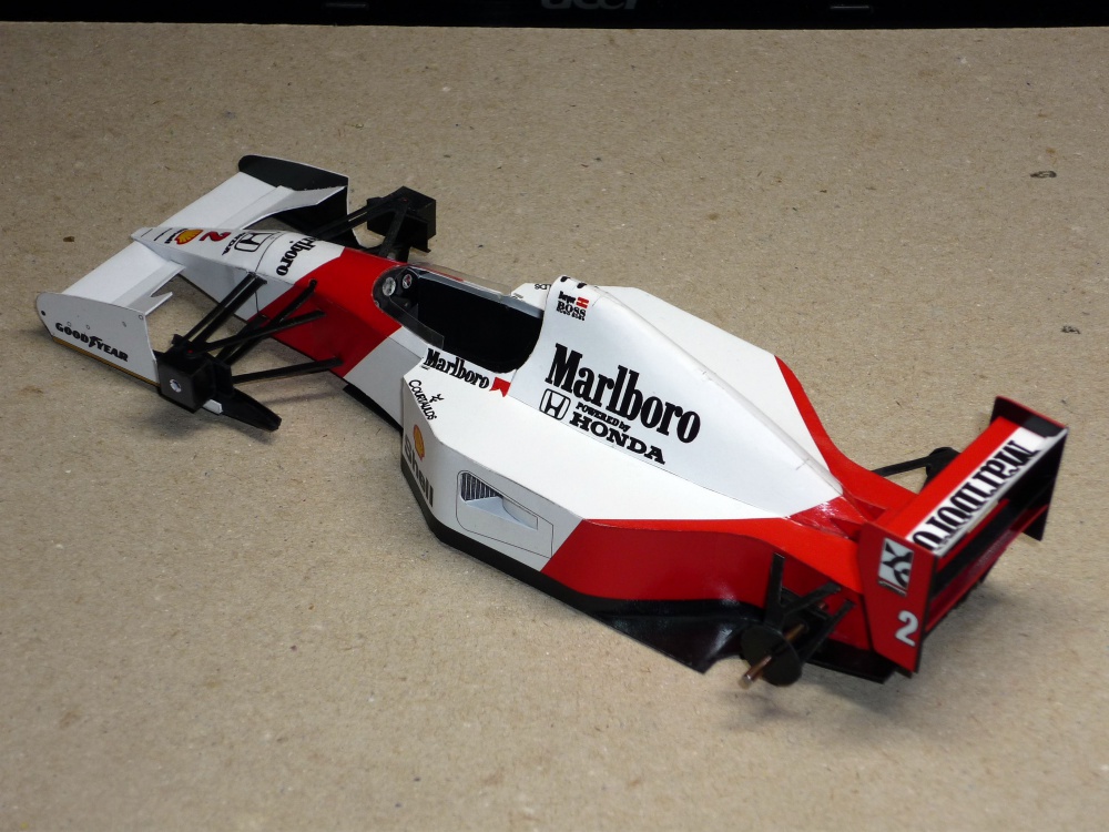 McLaren MP 4/7A - G.Berger - 1992
