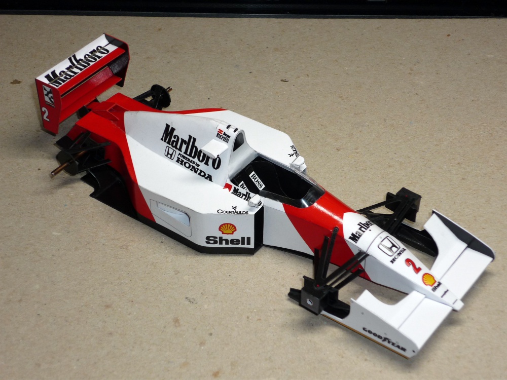 McLaren MP 4/7A - G.Berger - 1992