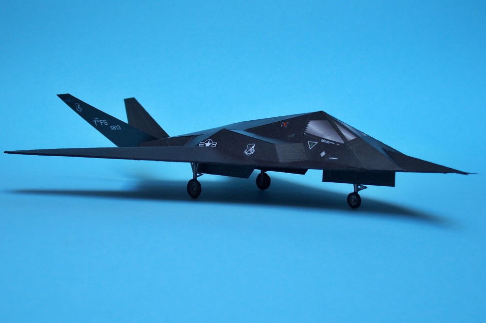 F-117 A (Pln� velikost v nov�m okn�) F-117 A