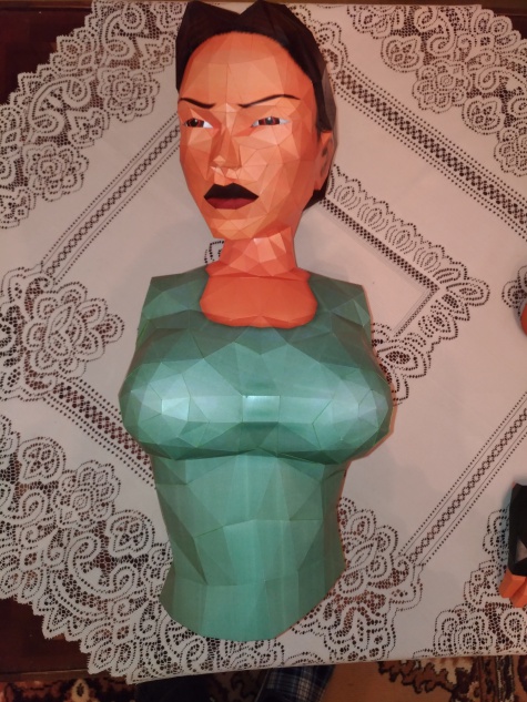 Lara Croft 160cm Free Lara Croft 160cm Free