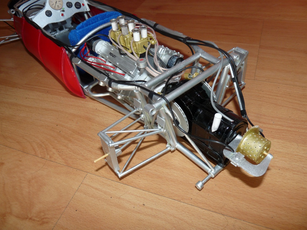324583