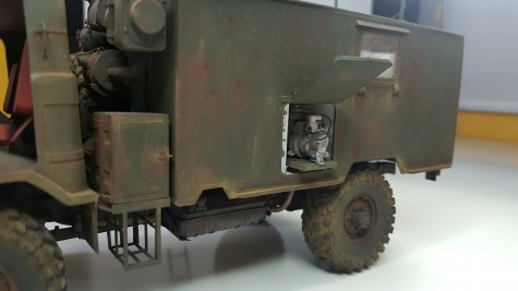 GAZ-66 KShM R-142N