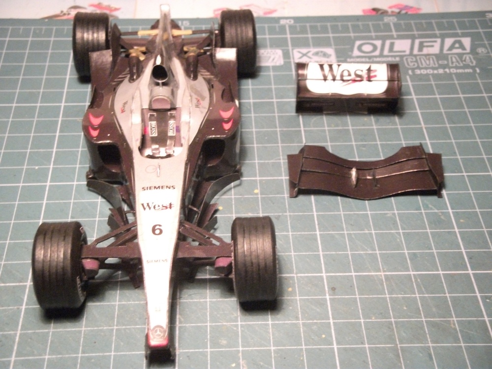 McLaren MP 14/9, Kimi Raikkonen, GP Monaco, 2004 (Plná velikost v novém okně) McLaren MP 14/9, Kimi Raikkonen, GP Monaco, 2004