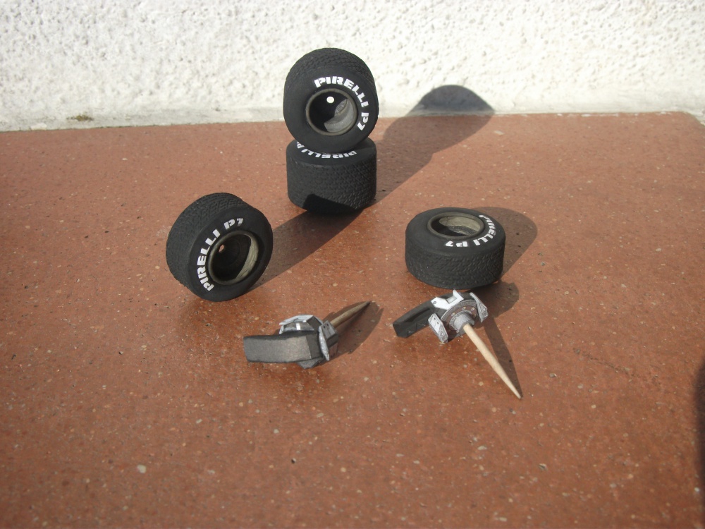 Toleman TG183B, Derek Warwick, 1983 (Plná velikost v novém okně) Toleman TG183B, Derek Warwick, 1983