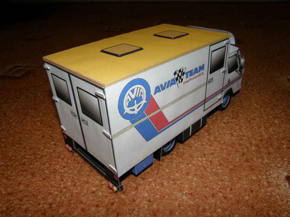 320054