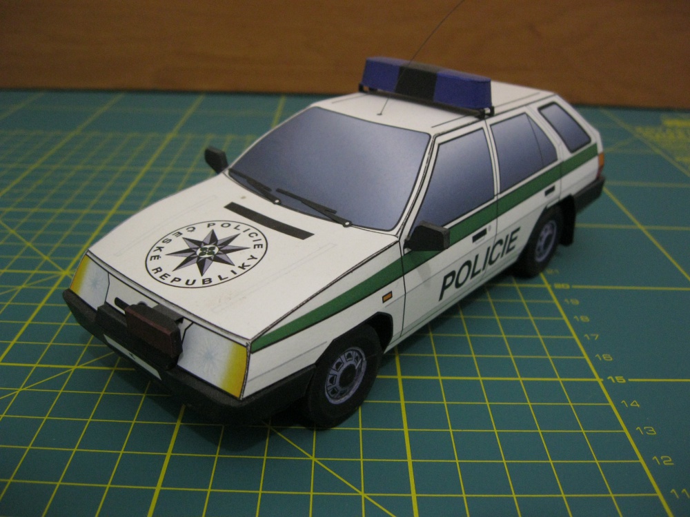 �koda Forman Policie �R