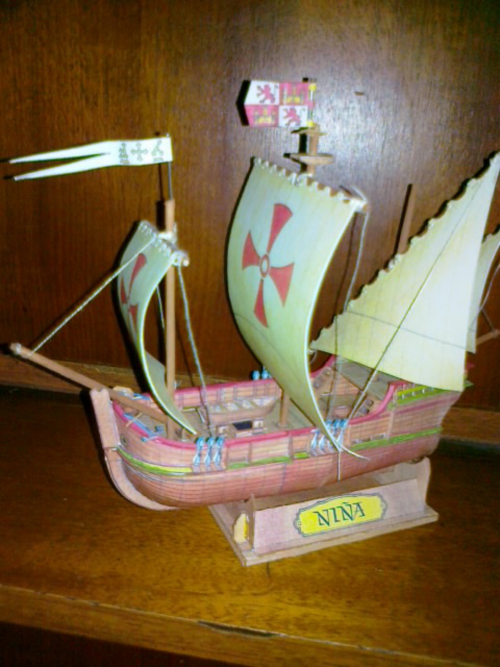 320556
