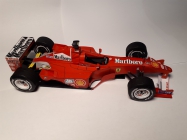 Ferrari f2000 M. Schumacher - spole�n� model
