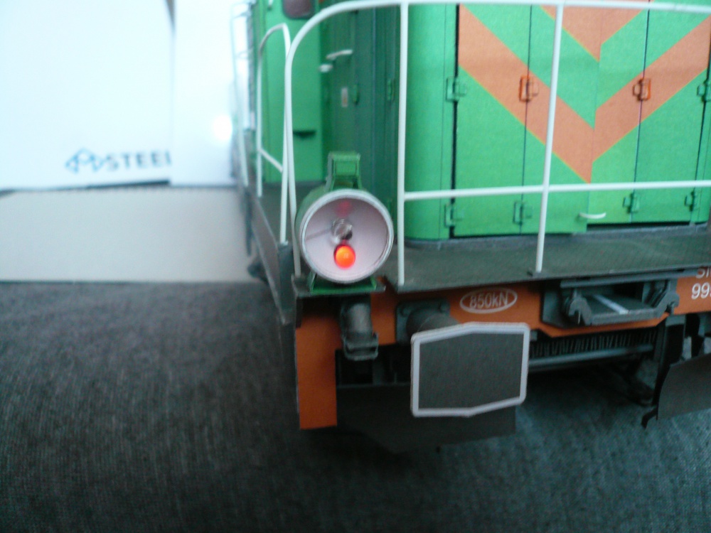 360695