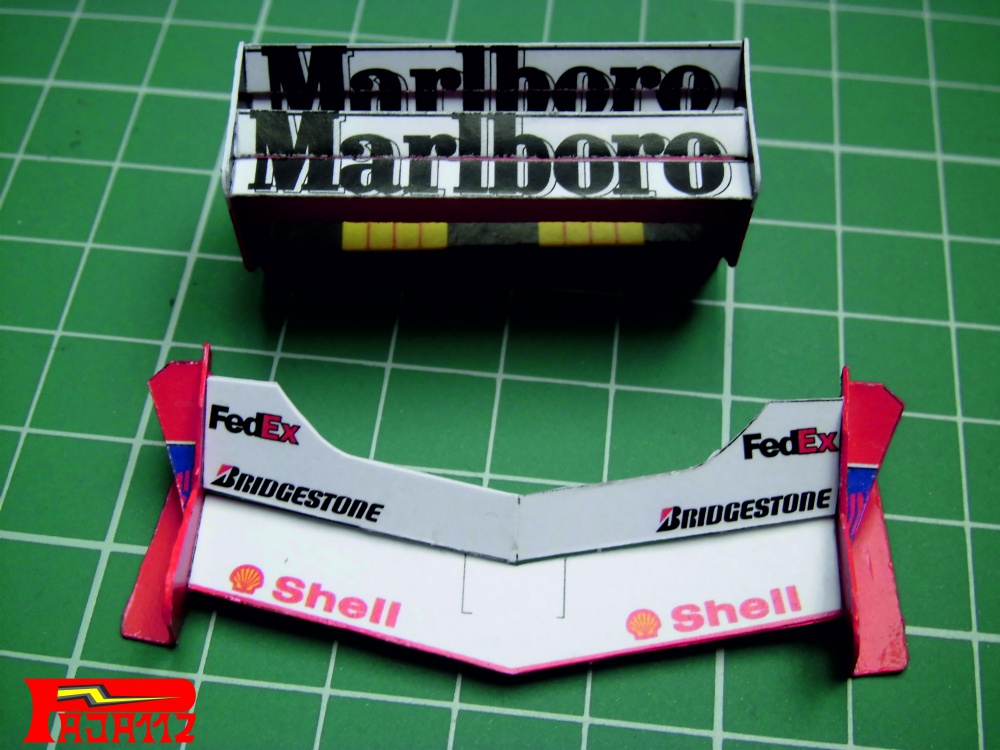 Ferrari F2000 - Rubens Barrichello - spole�n� model