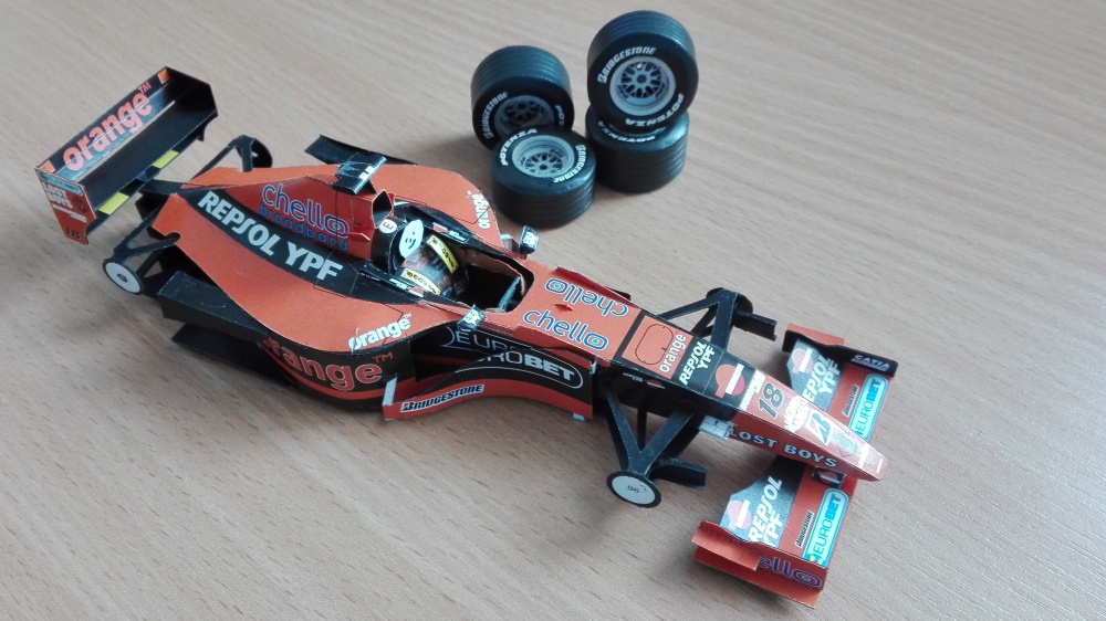 Arrows A21 - 2000 - Pedro de la Rosa (spole�n� model)