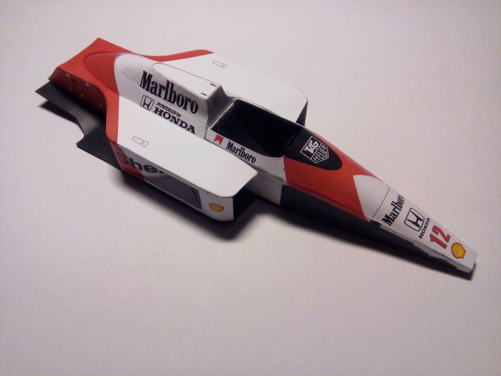 McLaren MP4/4 (Plná velikost v novém okně) McLaren MP4/4