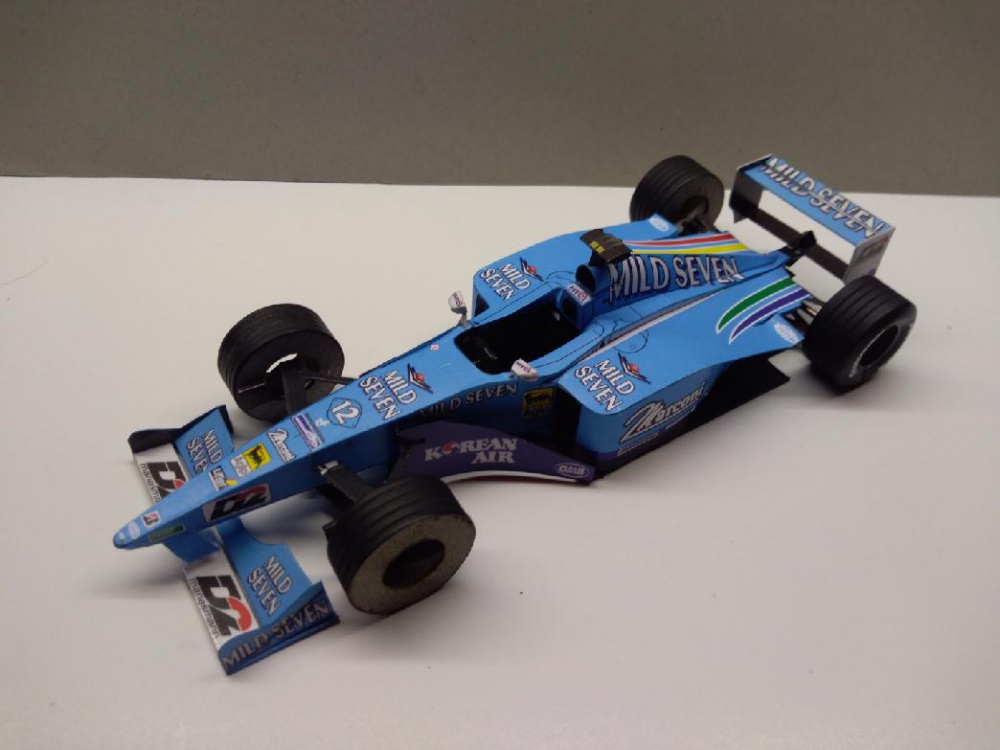 Benetton B200, 2000, A. Wurz (Plná velikost v novém okně) Benetton B200, 2000, A. Wurz