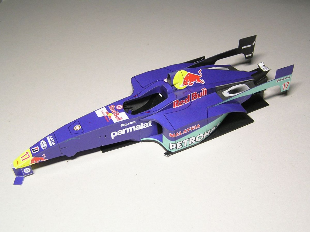 Sauber Petronas C19 (Plná velikost v novém okně) Sauber Petronas C19