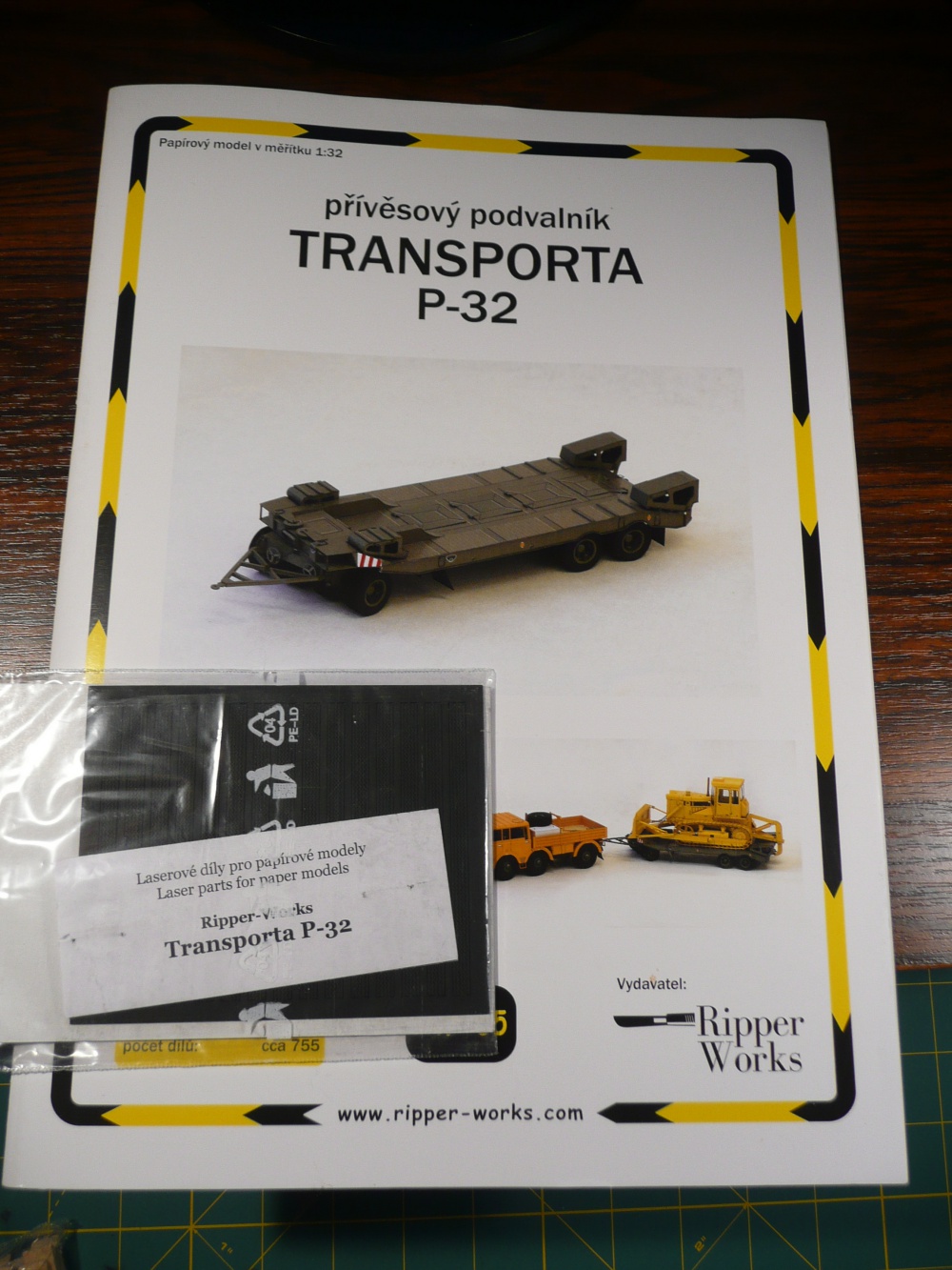 322998