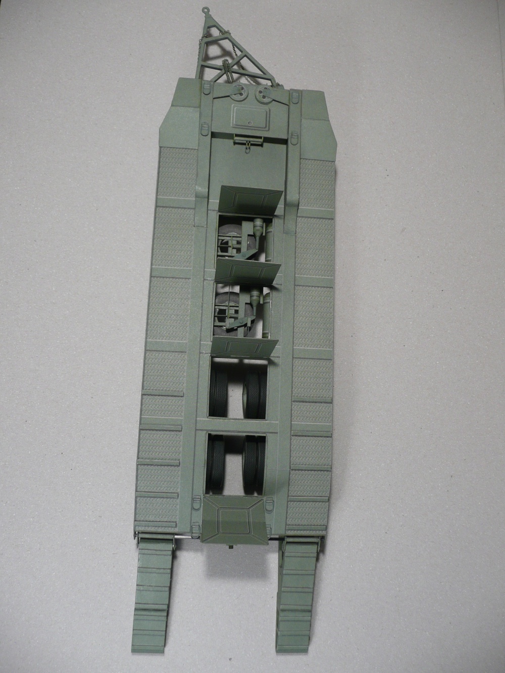 326361