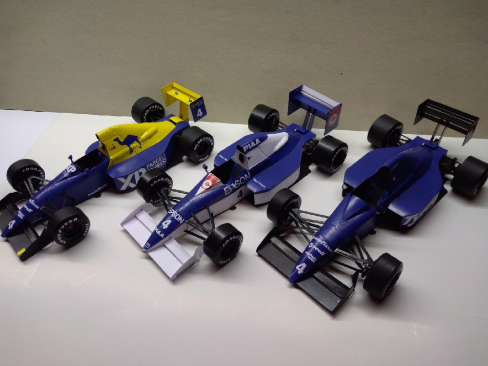 Tyrrell 018, 1990, J. Alesi, USA (Plná velikost v novém okně) Tyrrell 018, 1990, J. Alesi, USA