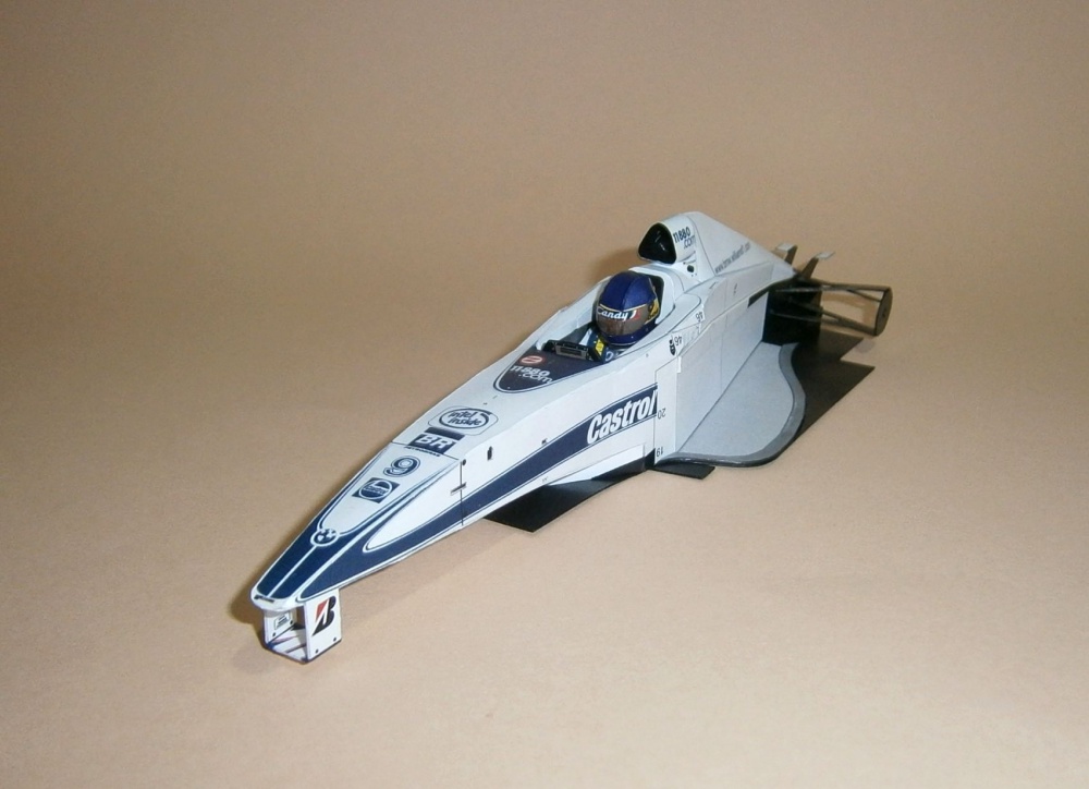 Williams FW22 - R. Schumacher - 2000 (společný model) (Plná velikost v novém okně) Williams FW22 - R. Schumacher - 2000 (společný model)
