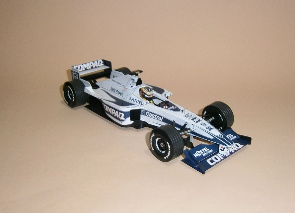Williams FW22 - R. Schumacher - 2000 (společný model) (Plná velikost v novém okně) Williams FW22 - R. Schumacher - 2000 (společný model)
