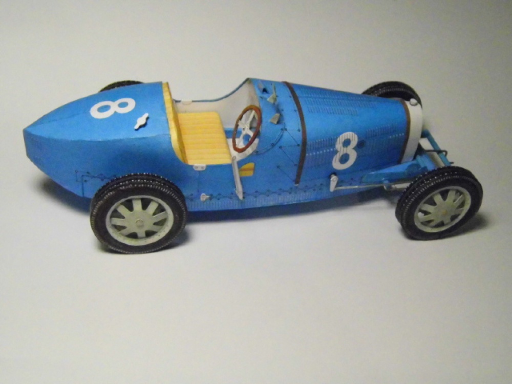Bugatti 35B (Plná velikost v novém okně) Bugatti 35B