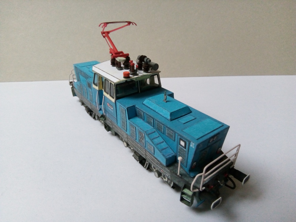 324401