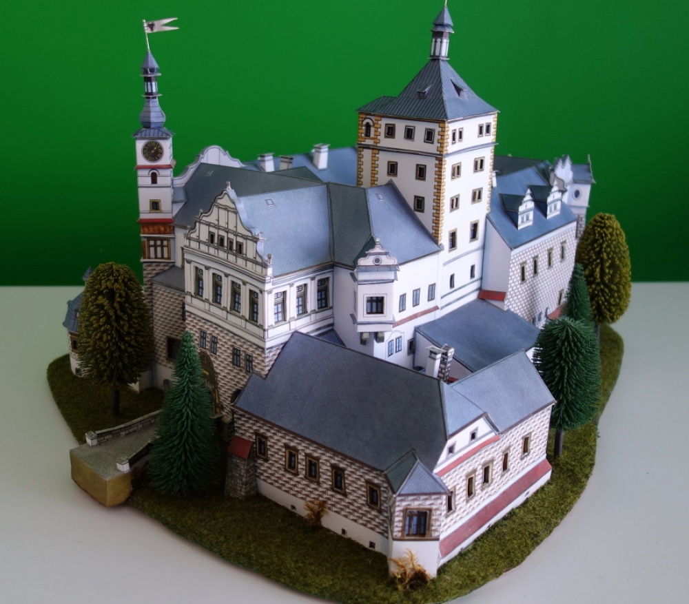 Zámek Pardubice (Plná velikost v novém okně) Zámek Pardubice