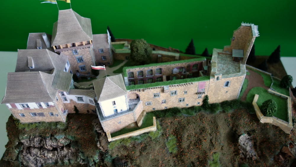 Hrad Lipnice (Plná velikost v novém okně) Hrad Lipnice