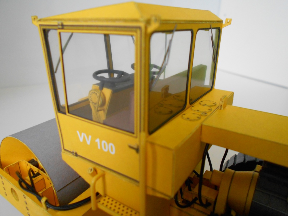 Vibrační válec Stavostroj VV 100 (Plná velikost v novém okně) Vibrační válec Stavostroj VV 100