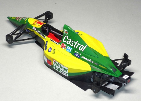 Lotus 107 - Mika Häkkinen - GP Japonska 92 Lotus 107 - Mika Häkkinen - GP Japonska 92