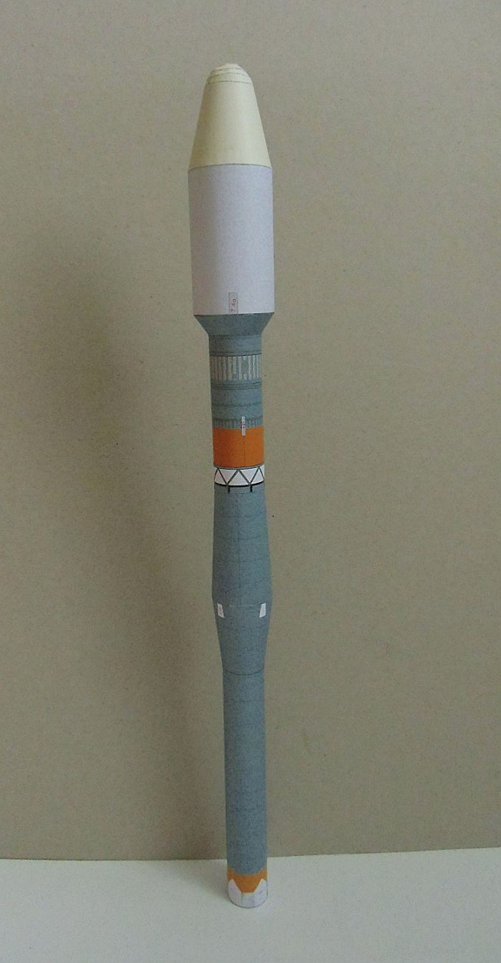368128