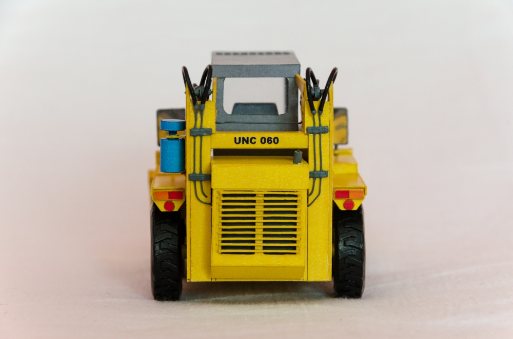 325523