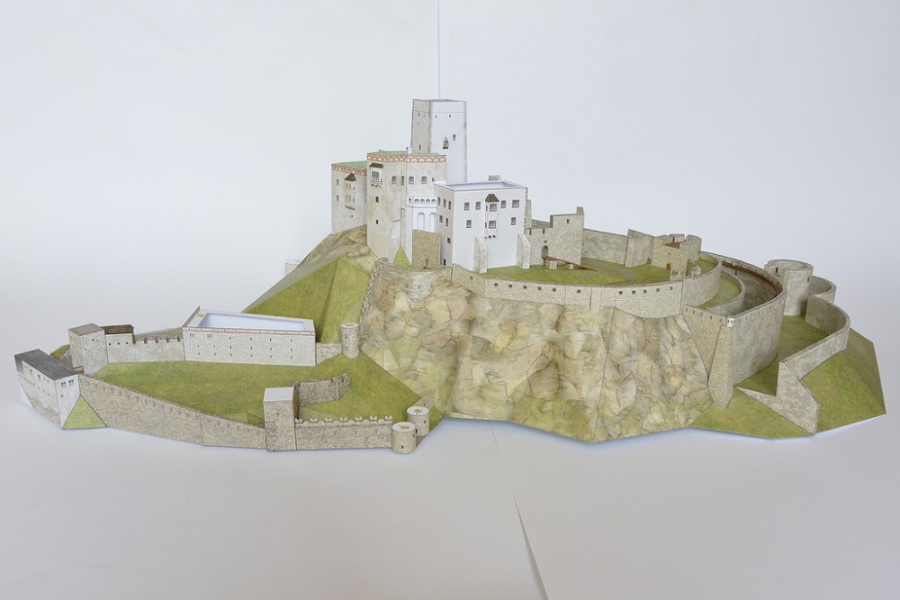 Trenčiansky hrad (Plná velikost v novém okně) Trenčiansky hrad
