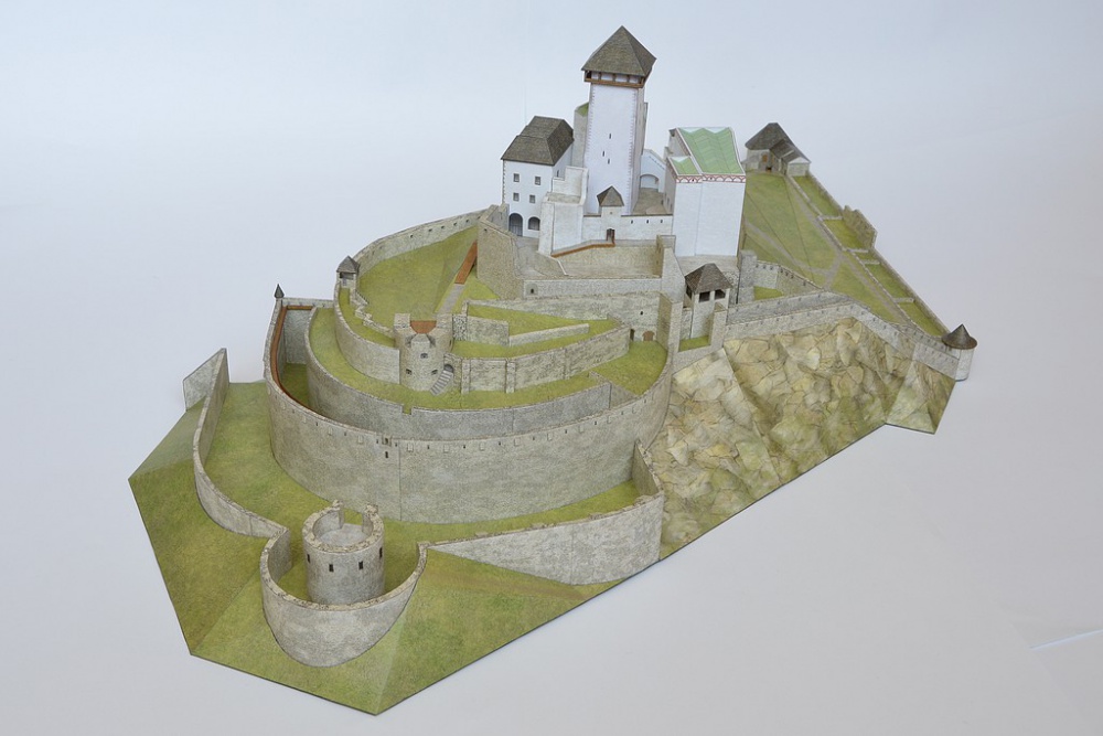 Trenčiansky hrad (Plná velikost v novém okně) Trenčiansky hrad