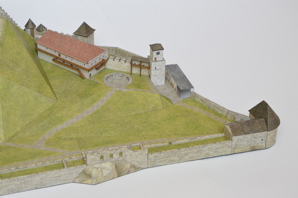 Trenčiansky hrad (Plná velikost v novém okně) Trenčiansky hrad