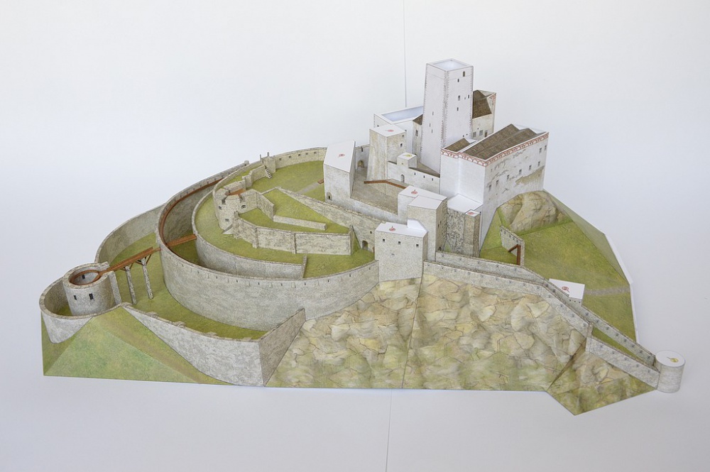 Trenčiansky hrad (Plná velikost v novém okně) Trenčiansky hrad