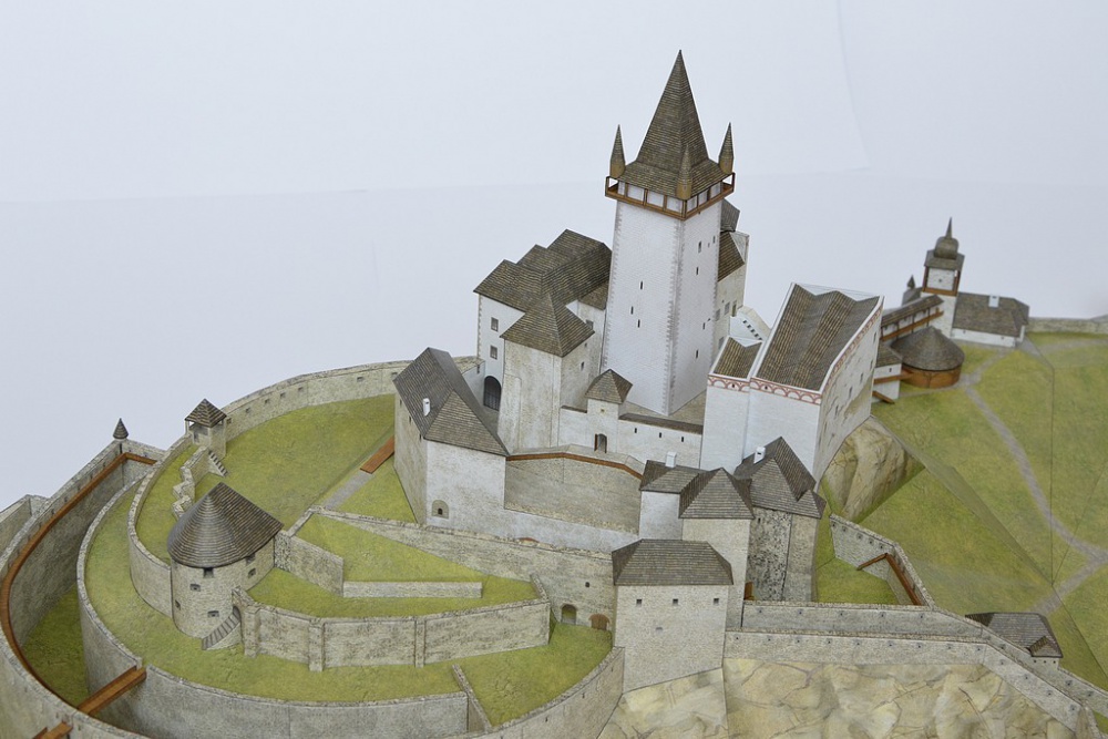 Trenčiansky hrad (Plná velikost v novém okně) Trenčiansky hrad
