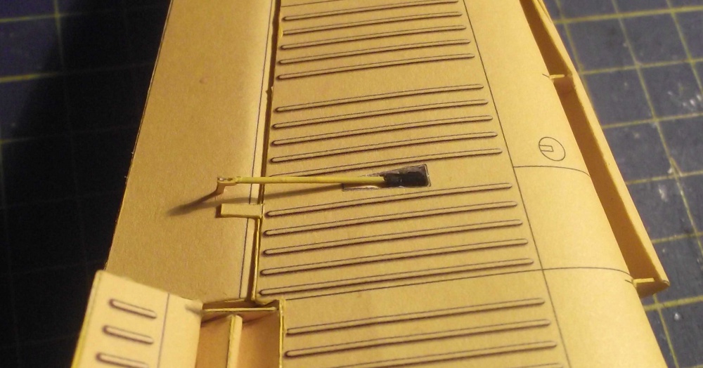 326000