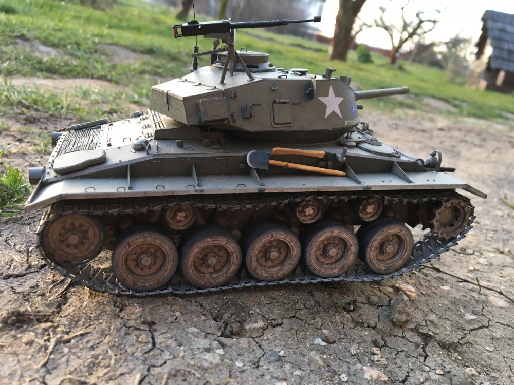 M 24 Chaffee (Plná velikost v novém okně) M 24 Chaffee
